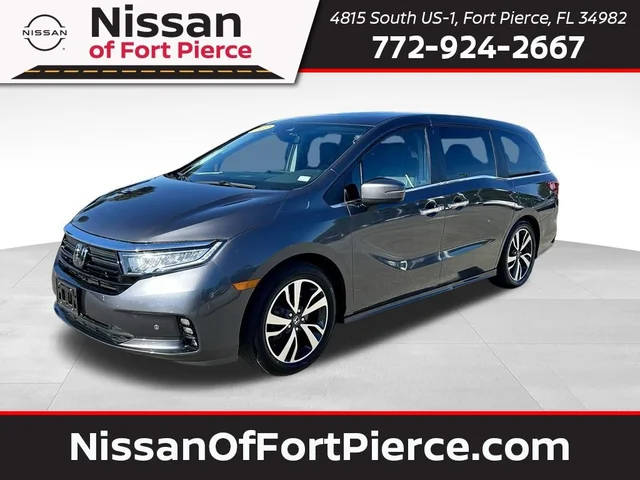 2022 Honda Odyssey Touring FWD photo