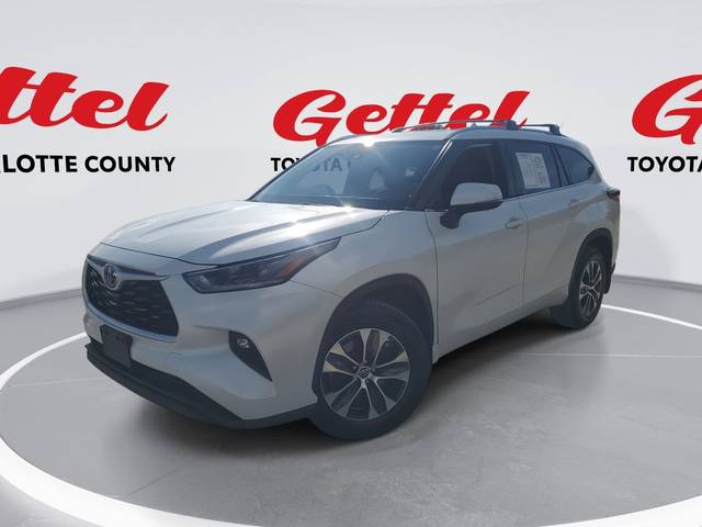 2021 Toyota Highlander XLE AWD photo