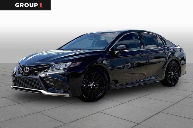 2021 Toyota Camry XSE FWD photo