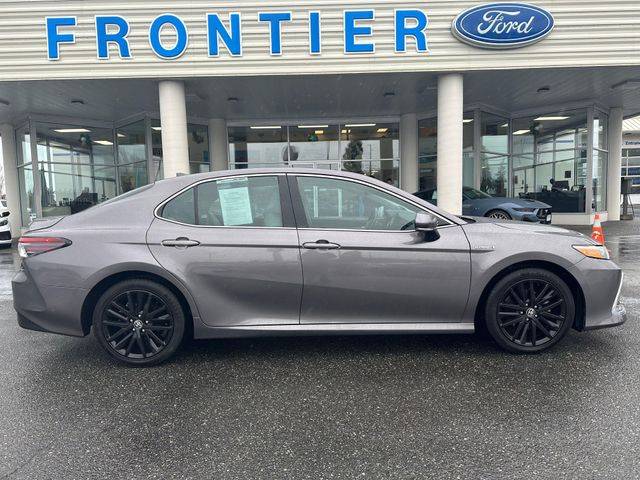 2021 Toyota Camry Hybrid XLE FWD photo