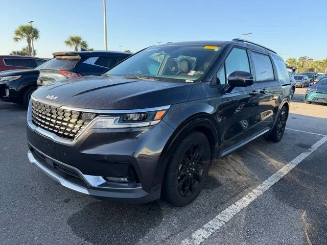 2022 Kia Carnival SX FWD photo