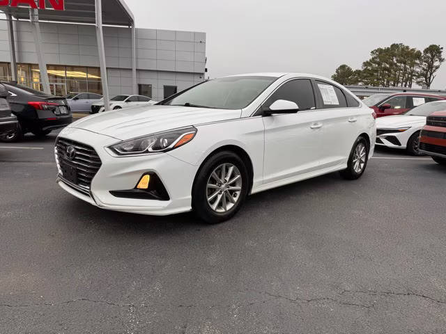 2018 Hyundai Sonata SE FWD photo