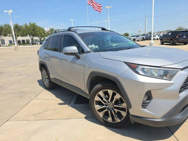 2021 Toyota RAV4 XLE Premium FWD photo