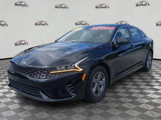 2021 Kia K5 LXS FWD photo