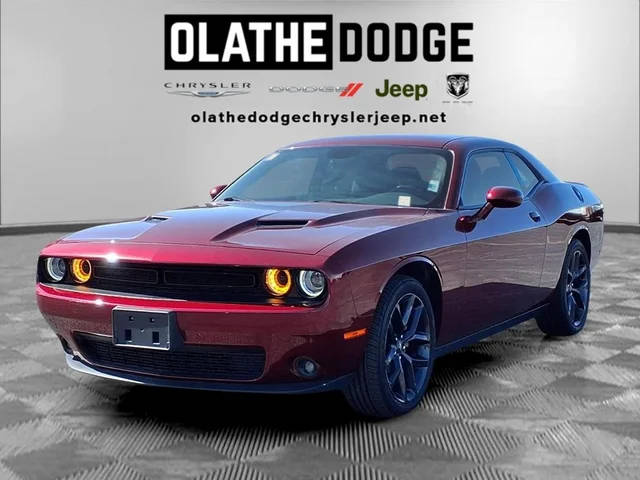 2021 Dodge Challenger SXT RWD photo