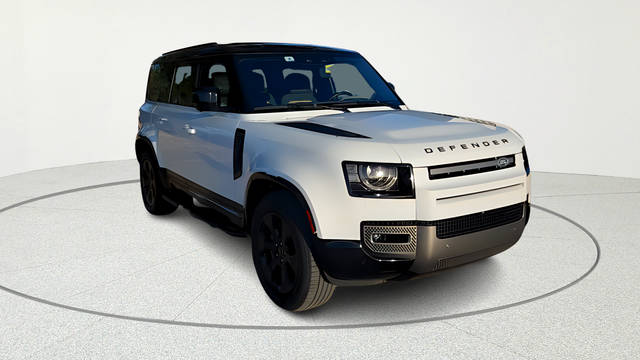 2022 Land Rover Defender 110 X-Dynamic HSE AWD photo