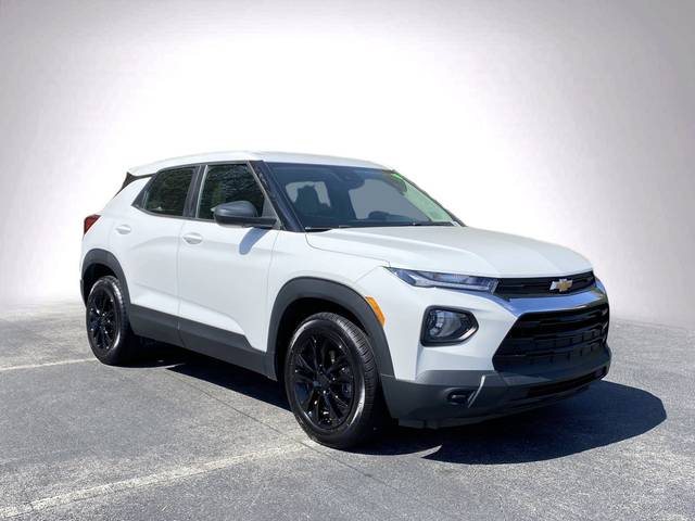 2021 Chevrolet TrailBlazer LS FWD photo