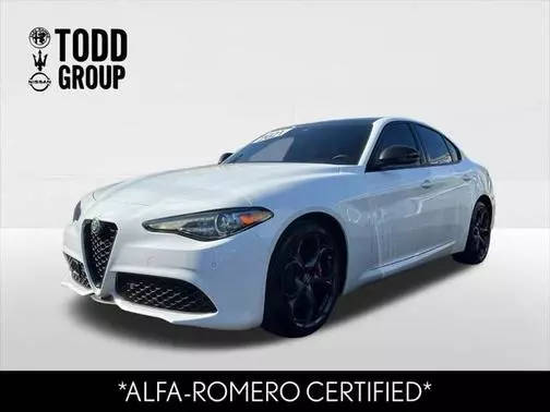 2021 Alfa Romeo Giulia Ti Sport AWD photo