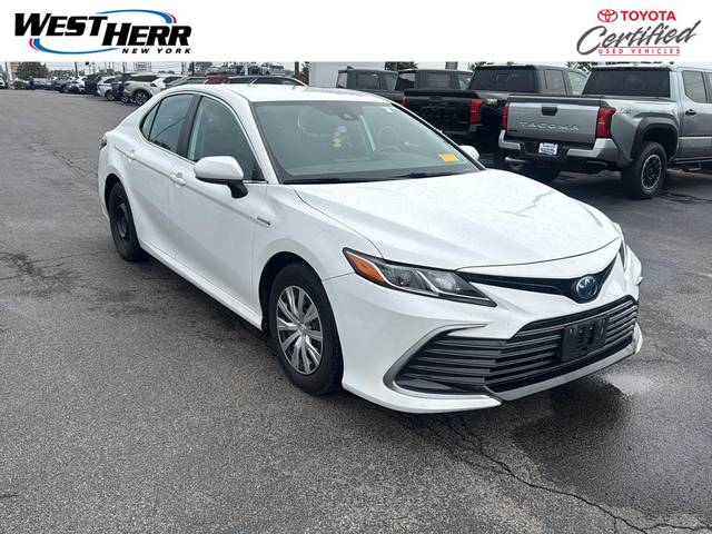 2021 Toyota Camry Hybrid LE FWD photo