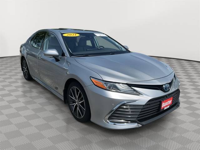2021 Toyota Camry Hybrid XLE FWD photo