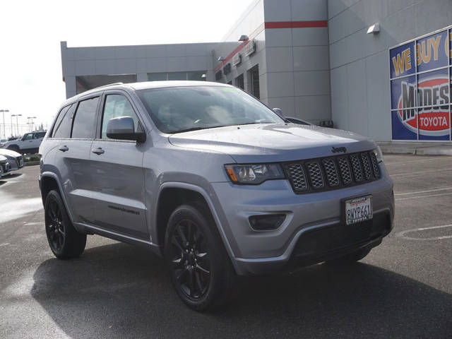 2021 Jeep Grand Cherokee Laredo X 4WD photo