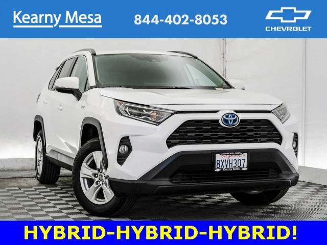 2021 Toyota RAV4 Hybrid XLE AWD photo