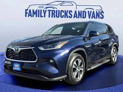 2021 Toyota Highlander XLE FWD photo