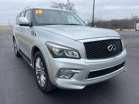2015 Infiniti QX80  4WD photo
