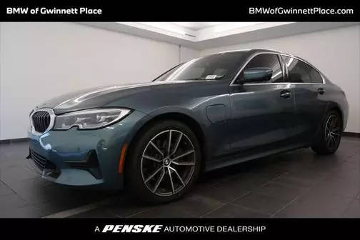 2021 BMW 3 Series 330e RWD photo