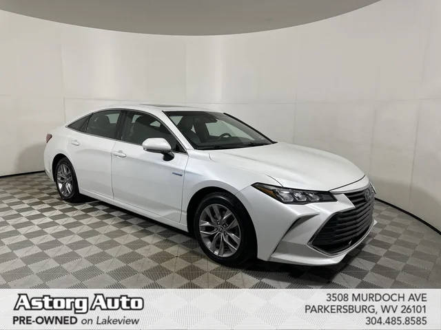 2021 Toyota Avalon Hybrid XLE FWD photo
