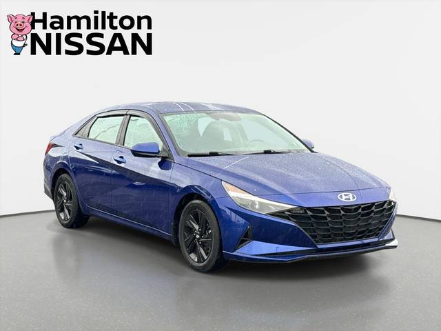 2022 Hyundai Elantra SEL FWD photo