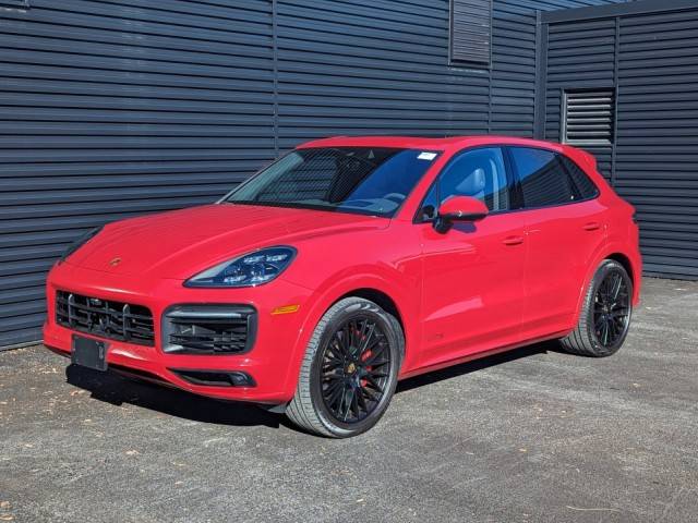 2021 Porsche Cayenne GTS AWD photo