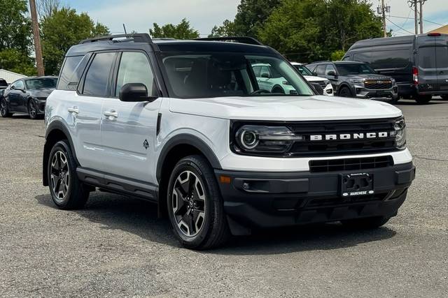 2021 Ford Bronco Sport Outer Banks 4WD photo