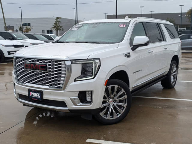 2021 GMC Yukon XL Denali 4WD photo