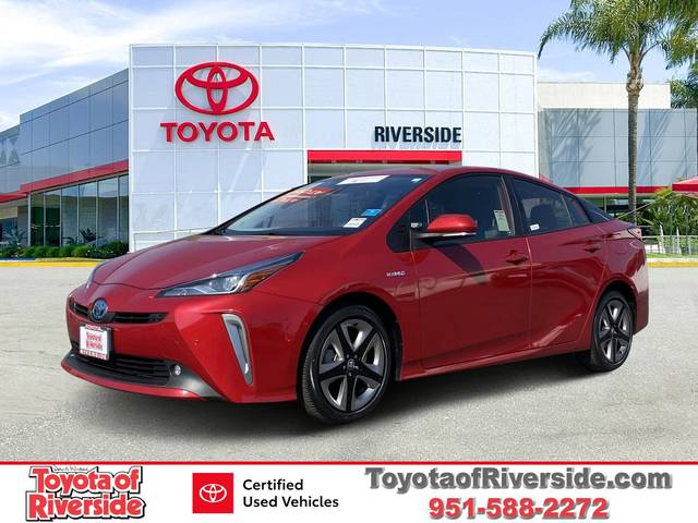 2022 Toyota Prius XLE FWD photo