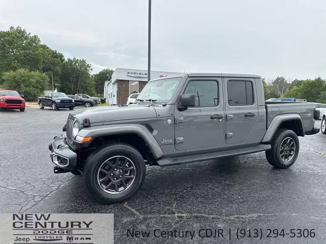2021 Jeep Gladiator Overland 4WD photo