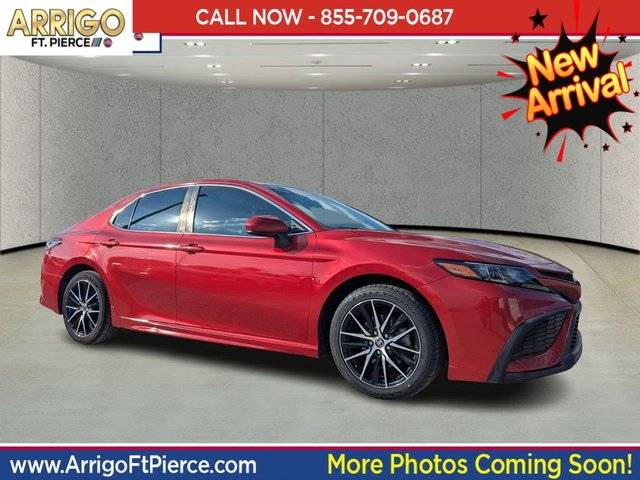 2021 Toyota Camry SE FWD photo