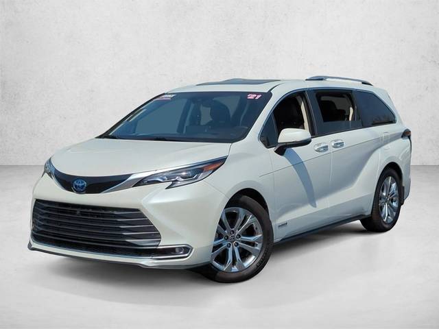 2021 Toyota Sienna Platinum FWD photo