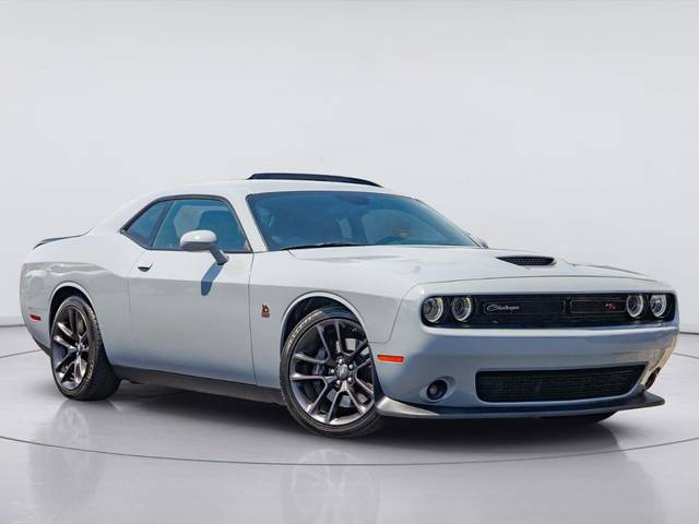 2021 Dodge Challenger R/T Scat Pack RWD photo