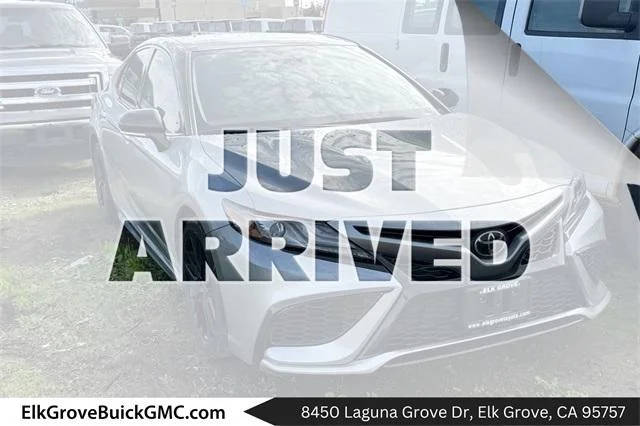 2021 Toyota Camry XSE FWD photo