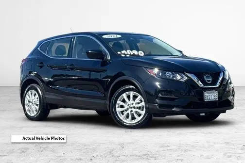 2021 Nissan Rogue Sport S FWD photo