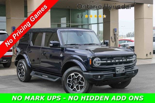 2021 Ford Bronco 4 Door Outer Banks 4WD photo