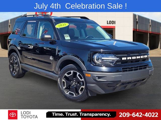 2021 Ford Bronco Sport Outer Banks 4WD photo