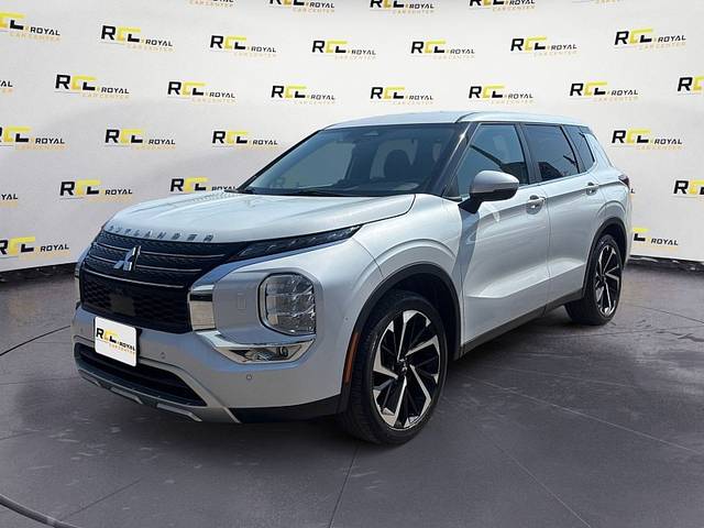 2022 Mitsubishi Outlander SE 4WD photo