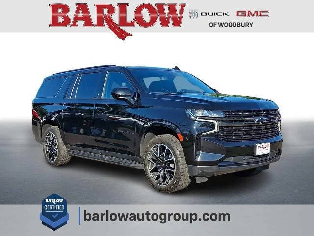 2021 Chevrolet Suburban RST 4WD photo