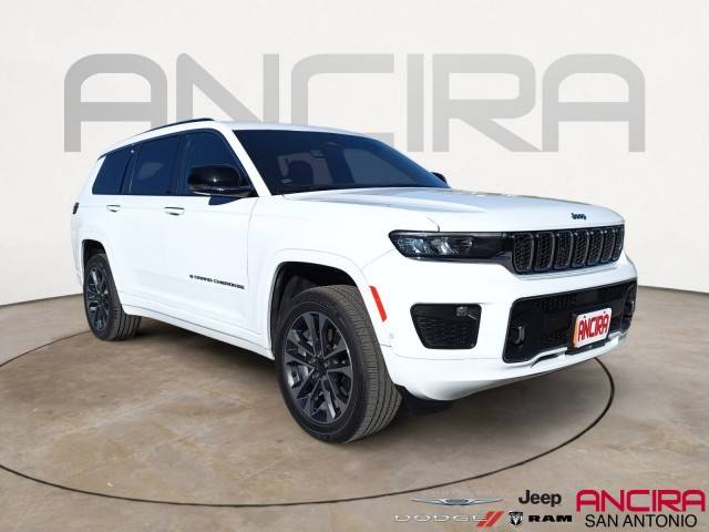 2021 Jeep Grand Cherokee L Overland 4WD photo