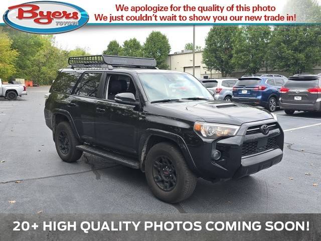 2021 Toyota 4Runner Venture 4WD photo