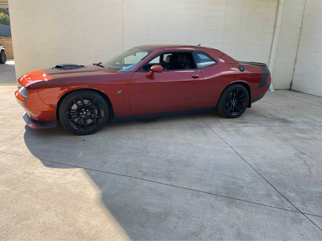 2021 Dodge Challenger R/T Scat Pack RWD photo