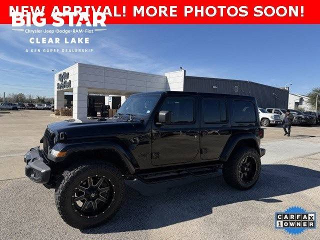 2021 Jeep Wrangler Unlimited Unlimited Sahara 4WD photo