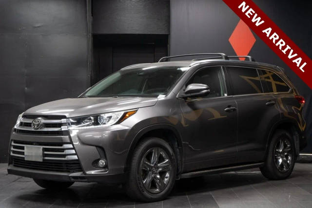 2017 Toyota Highlander Limited Platinum FWD photo