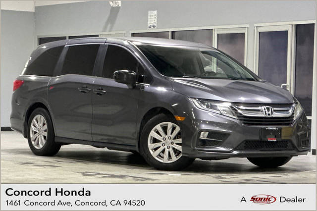 2018 Honda Odyssey LX FWD photo