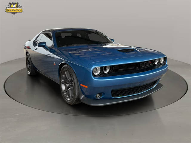 2021 Dodge Challenger R/T Scat Pack RWD photo