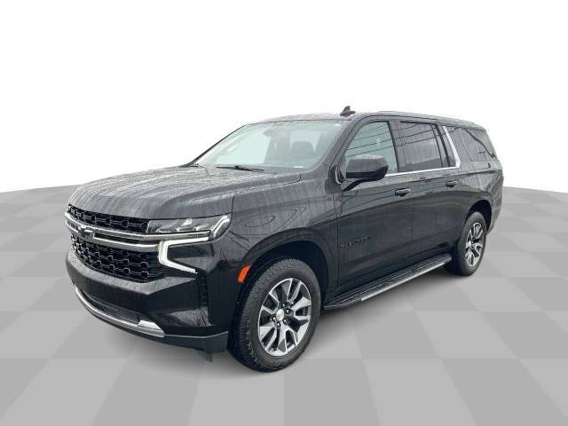 2021 Chevrolet Suburban LS 4WD photo