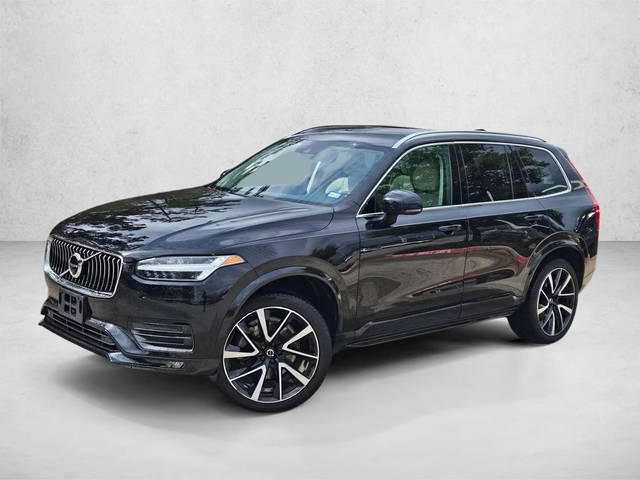 2021 Volvo XC90 Momentum AWD photo