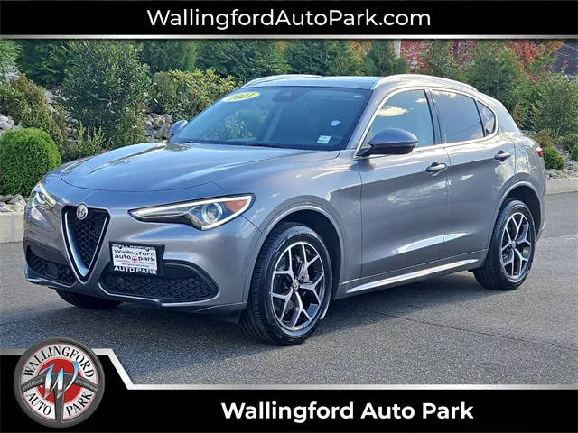 2021 Alfa Romeo Stelvio Ti AWD photo