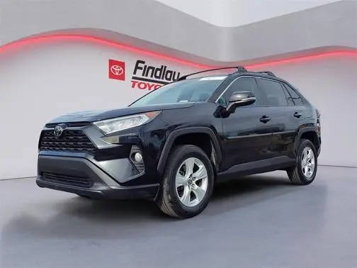 2021 Toyota RAV4 XLE FWD photo
