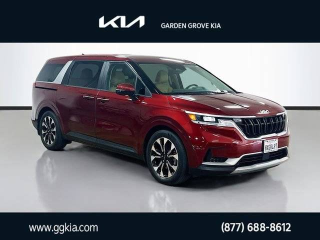 2022 Kia Carnival EX FWD photo