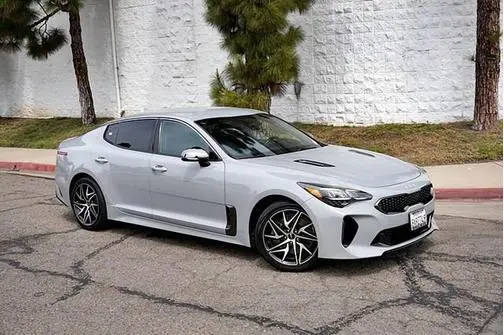 2022 Kia Stinger GT-Line RWD photo