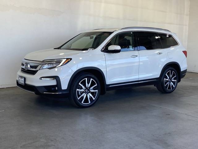 2021 Honda Pilot Touring 7-Passenger FWD photo