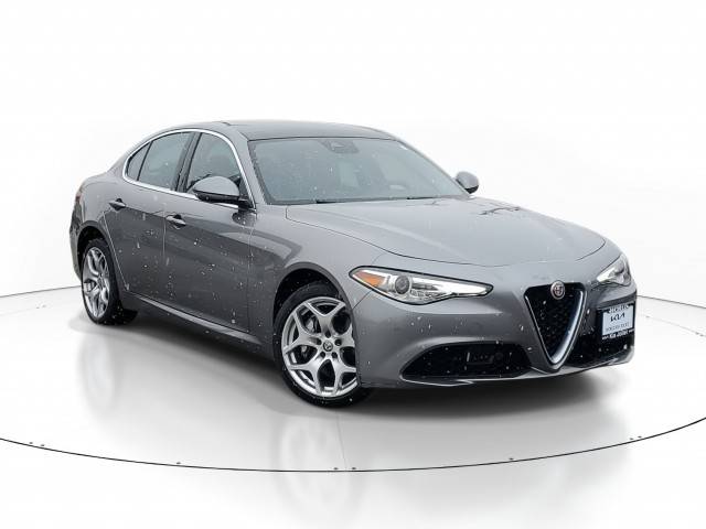 2021 Alfa Romeo Giulia Ti AWD photo